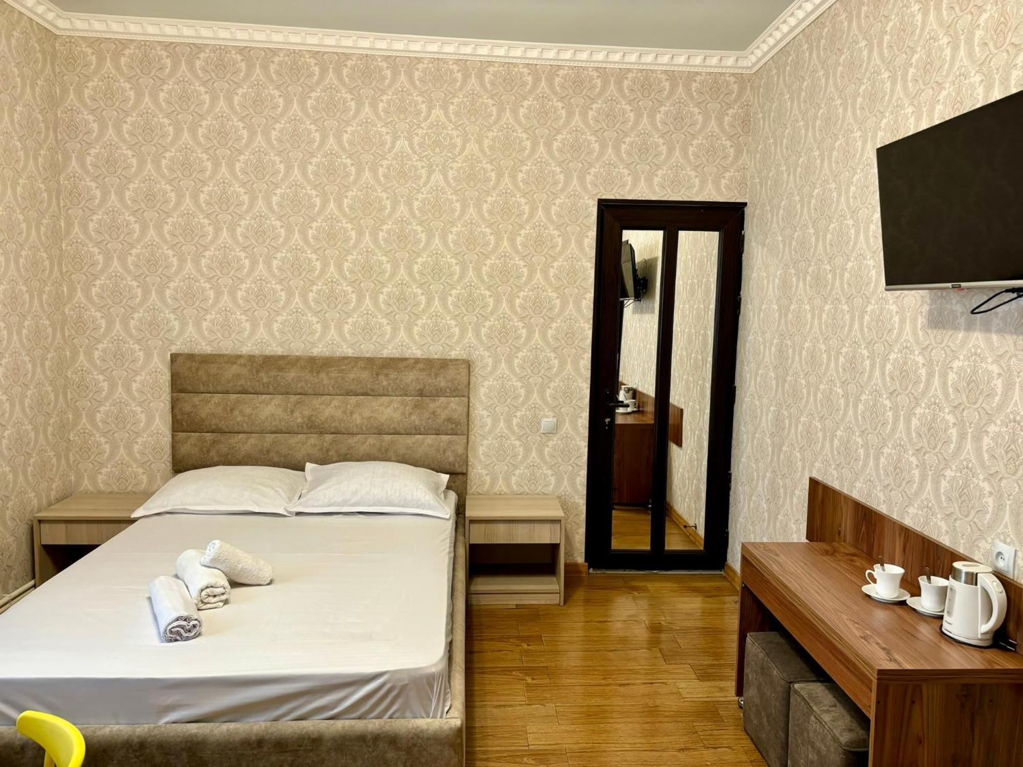 Styopa Hotel Єреван Екстер'єр фото