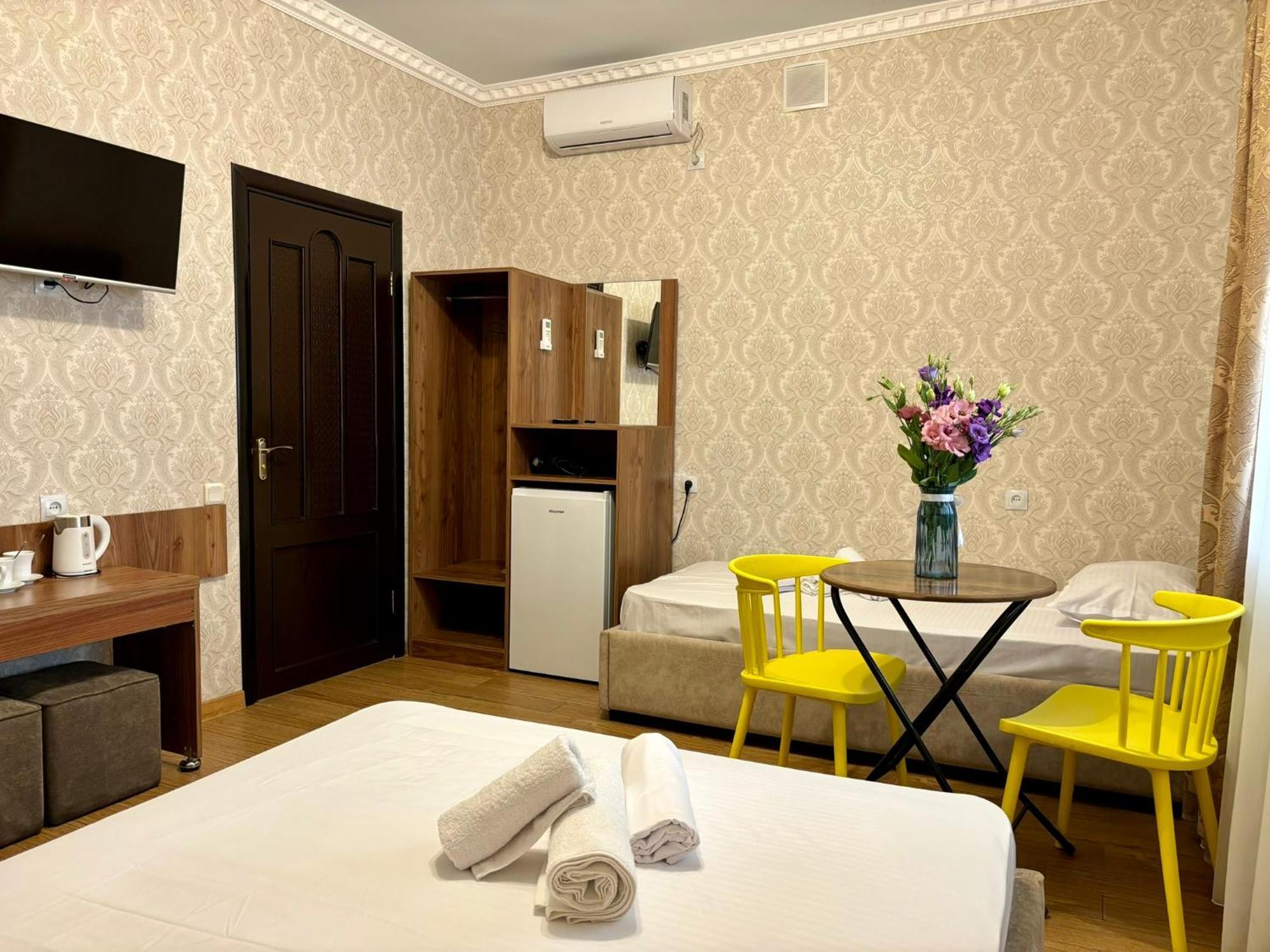 Styopa Hotel Єреван Екстер'єр фото