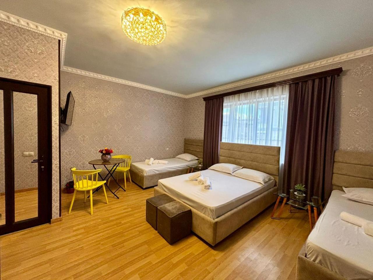 Styopa Hotel Єреван Екстер'єр фото