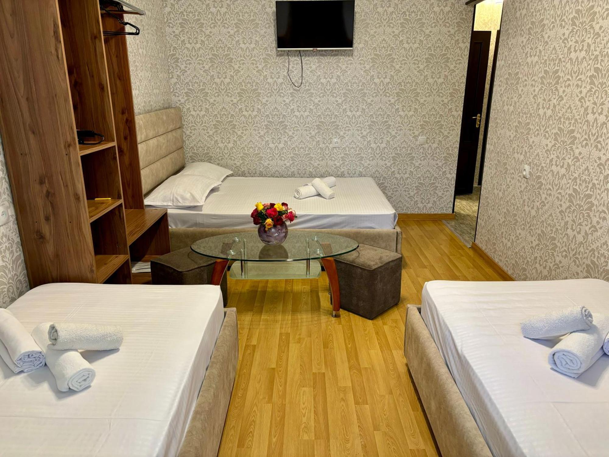 Styopa Hotel Єреван Екстер'єр фото