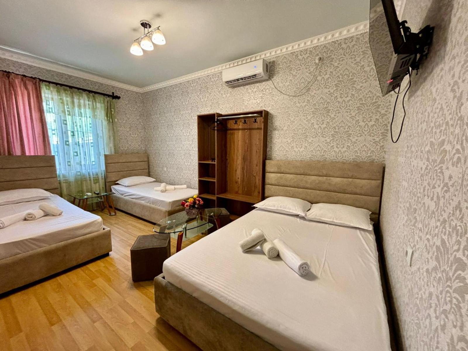Styopa Hotel Єреван Екстер'єр фото